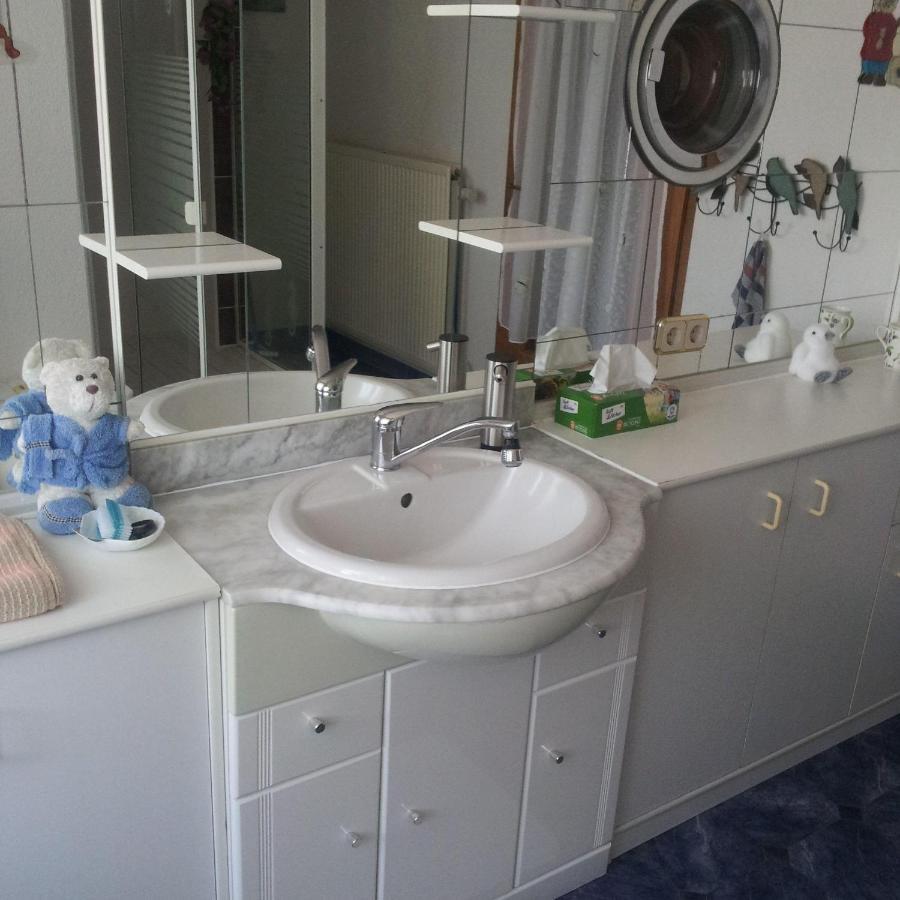 Haus-In-Gemuenden-An-Der-Wohra Appartement Gemunden an der Wohra Buitenkant foto